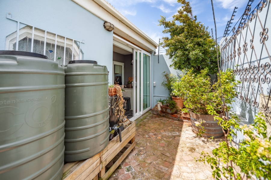 3 Bedroom Property for Sale in Woodstock Western Cape